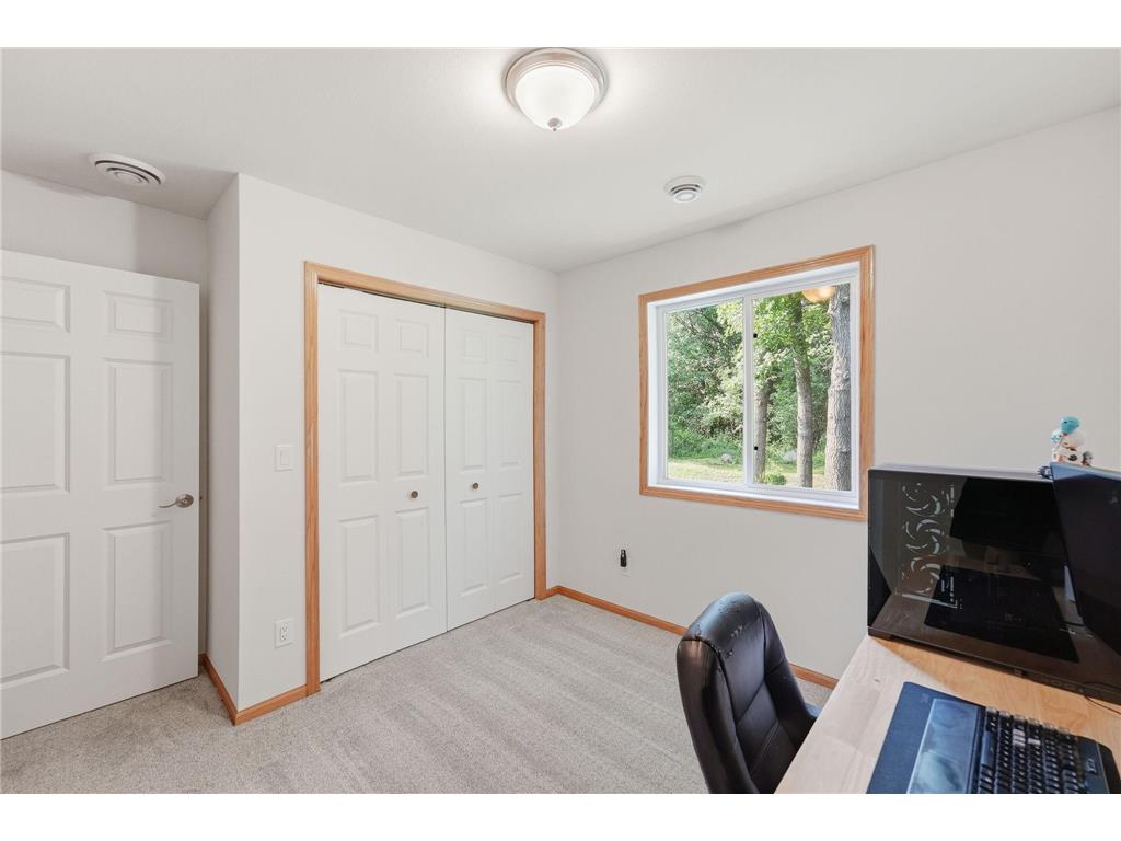 2013 E Oak Knoll Drive NE Alexandria MN 56308 7099157 image23