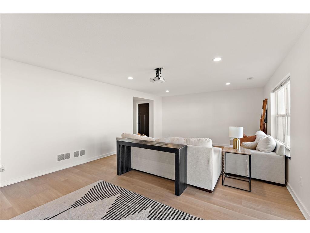 20132 79th Avenue Corcoran MN 55340 7037698 image19