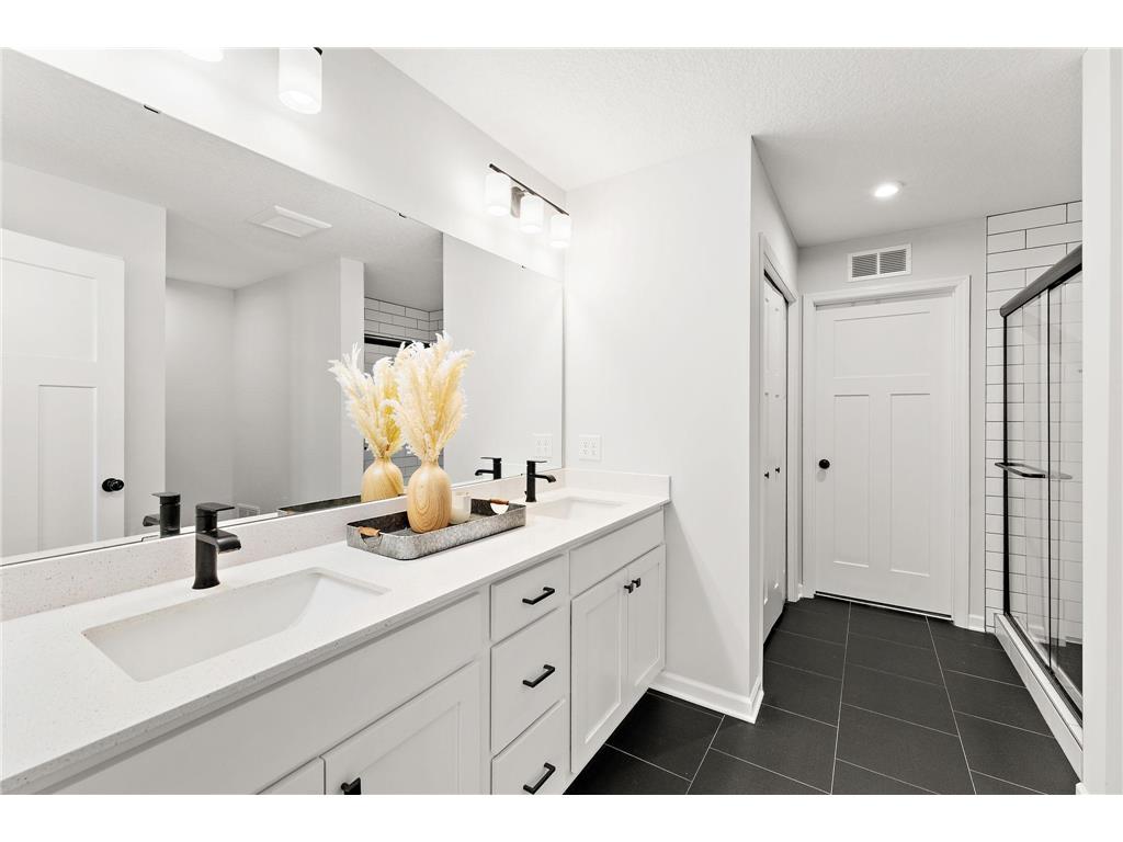 20132 79th Avenue Corcoran MN 55340 7037698 image28