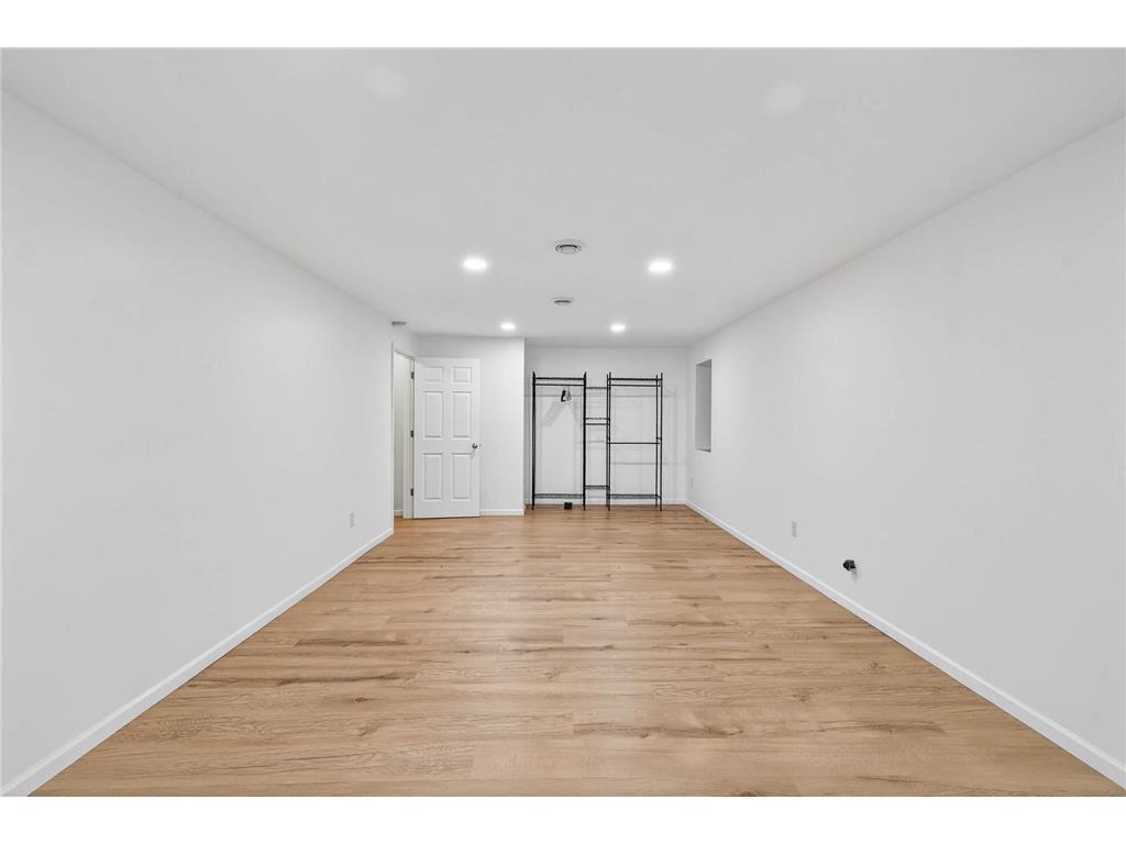 2014 21st Avenue S Minneapolis MN 55404 6821858 image24