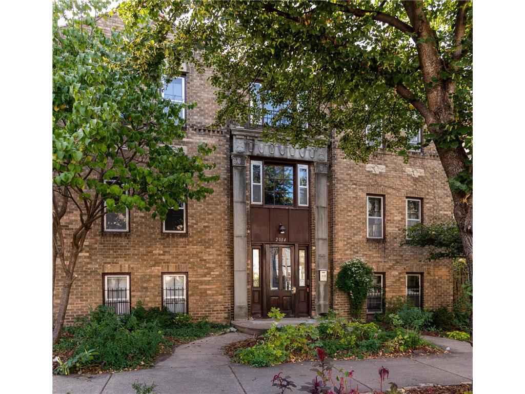 2014 2nd Avenue S Minneapolis MN 55404 6720910 image1