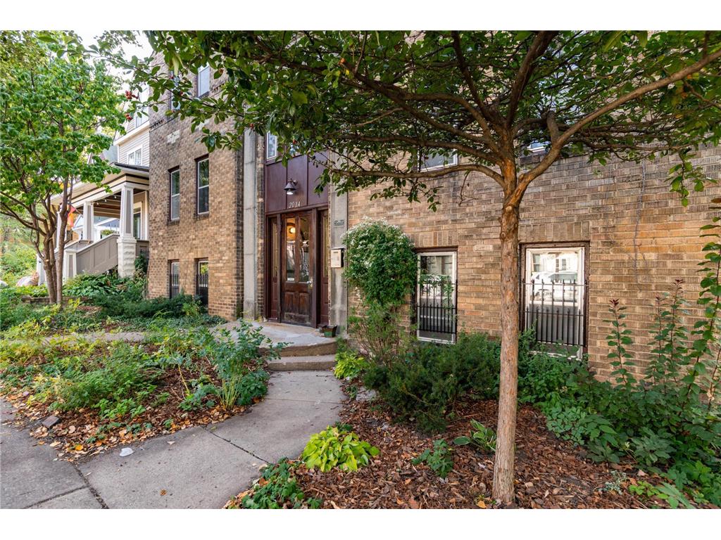 2014 2nd Avenue S Minneapolis MN 55404 6720910 image41