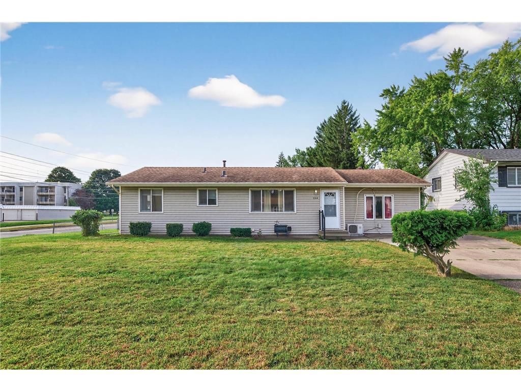 2014 Carnelian Lane Eagan MN 55122 6764413 image1