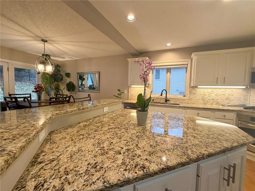 2014 Fox Valley Drive SW Rochester MN 55902 7037834 image35