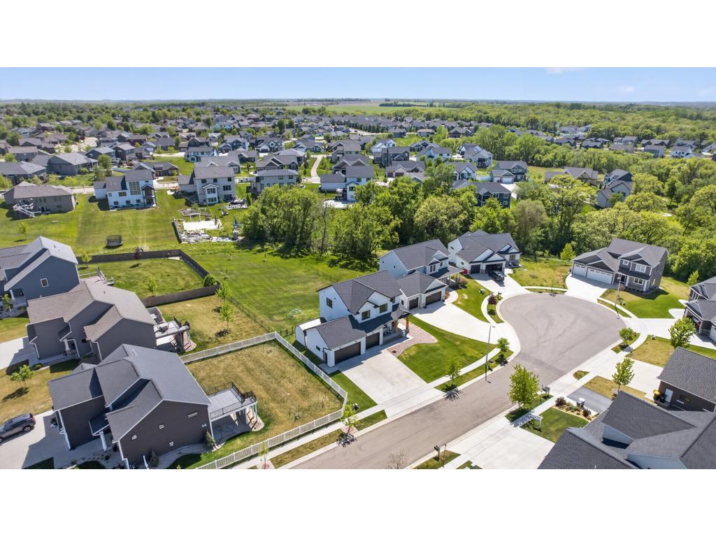 2014 Hagen Lane SW Rochester MN 55902 7067569 image85