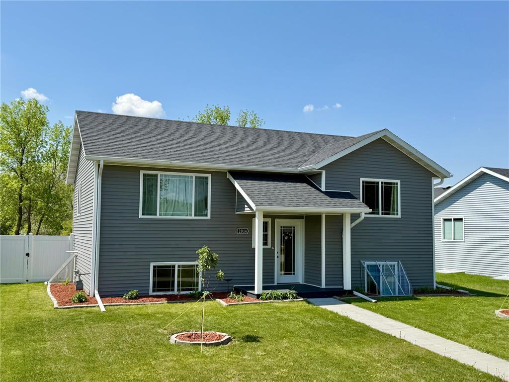 2014 Nelson Drive Thief River Falls MN 56701 6727384 image1