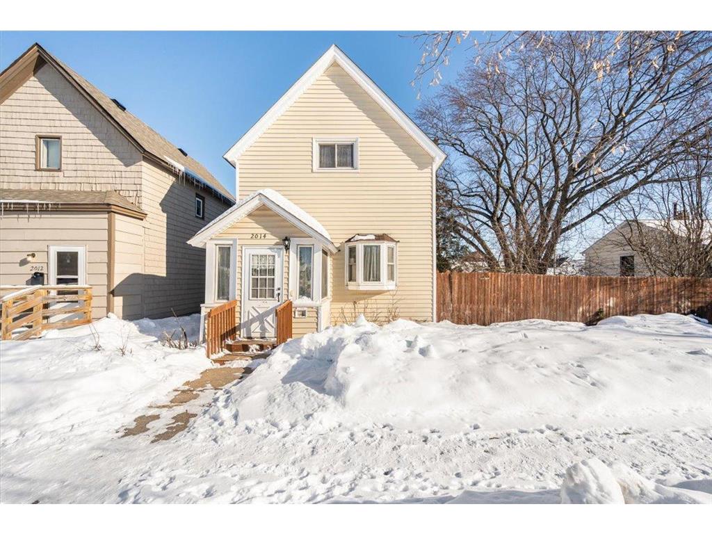 2014 Oakes Avenue Superior Twp WI 54880 6329015 image1