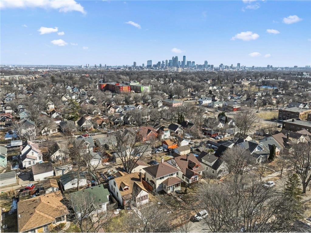 2014 Thomas Avenue N Minneapolis MN 55411 7028373 image13