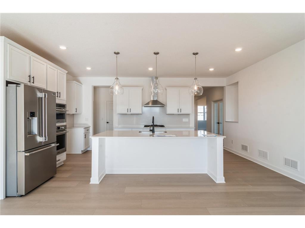 20141 Ginseng Way Lakeville MN 55044 7069523 image2