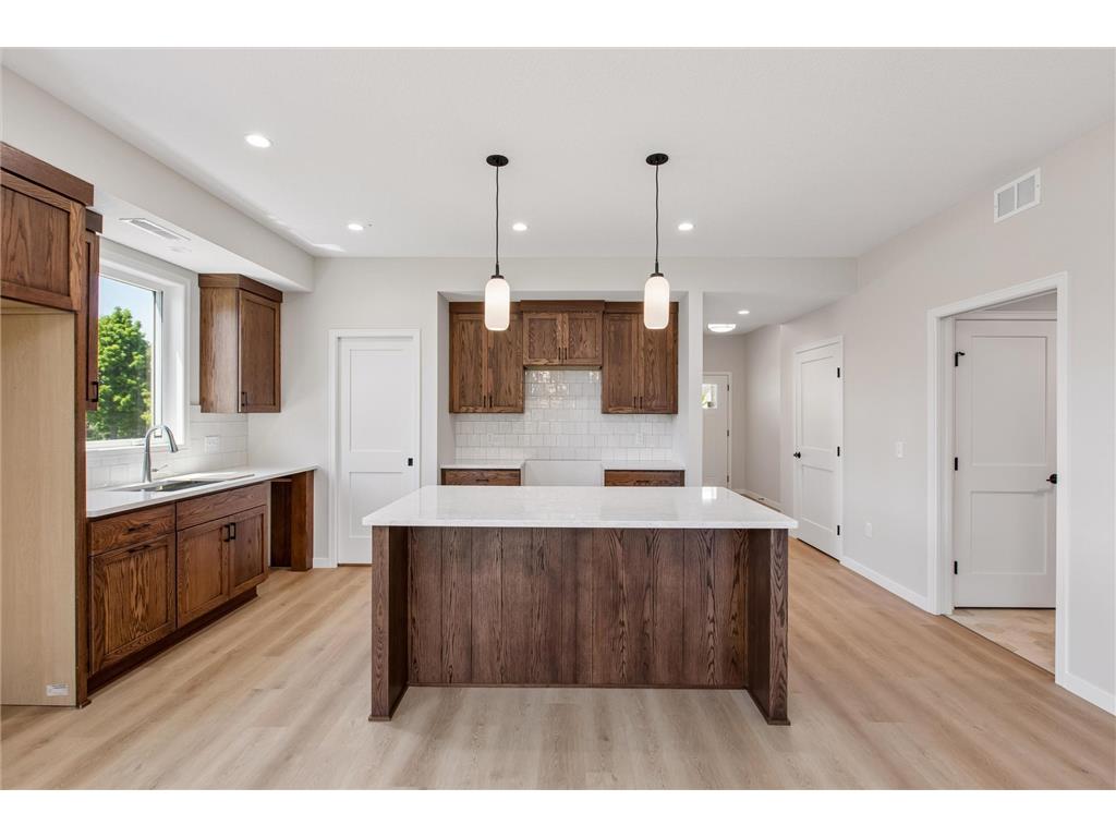 2015 Erie Drive Northfield MN 55057 6689316 image11