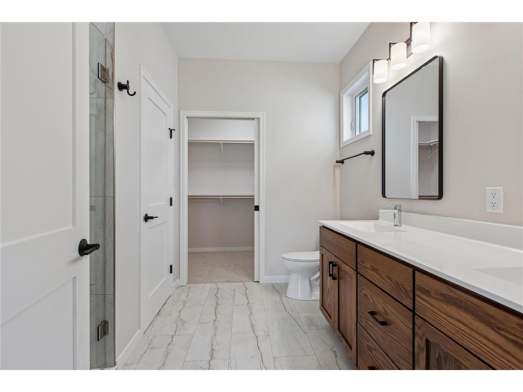 2015 Erie Drive Northfield MN 55057 6689316 image18