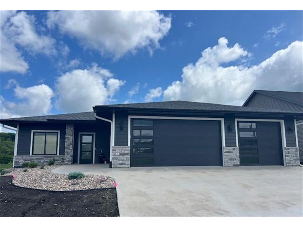 2015 Hadley Creek Drive NE Rochester MN 55906 6633984 image1