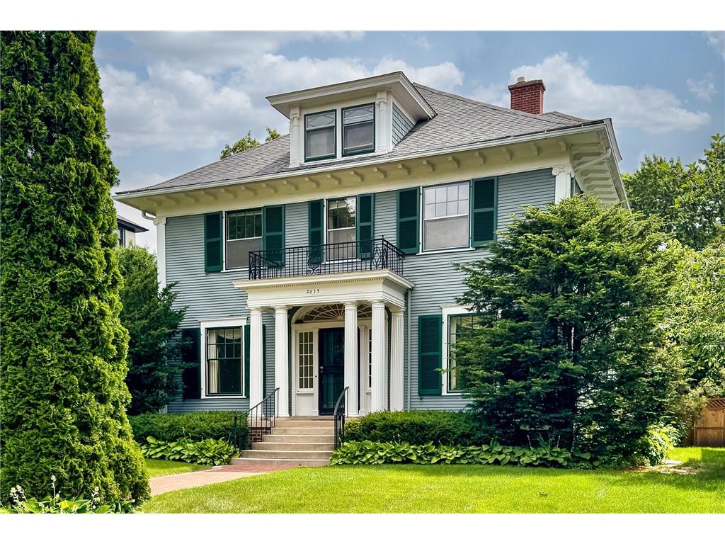 2015 Kenwood Parkway Minneapolis MN 55405 6686051 image1