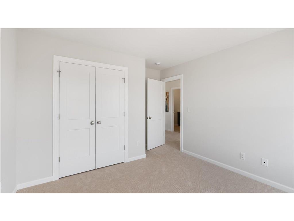 2015 Lusitano Street Shakopee MN 55379 6811693 image30