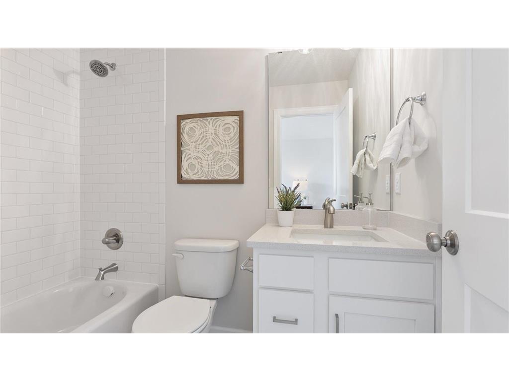 2015 Lusitano Street Shakopee MN 55379 6811693 image42