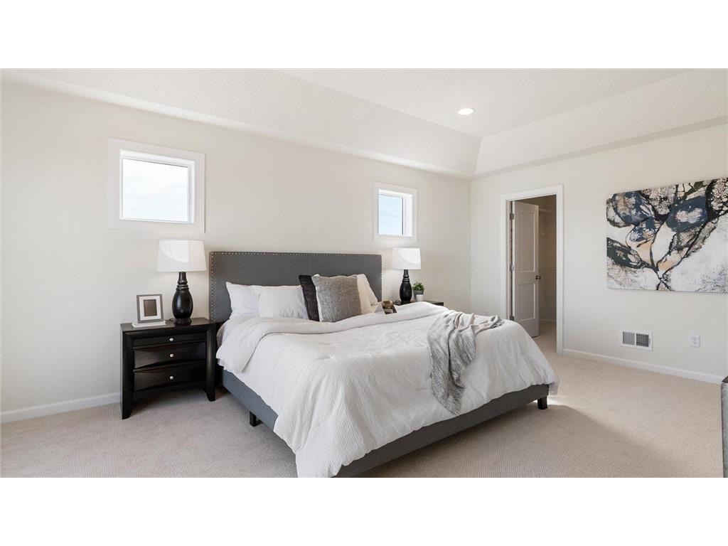 2015 Lusitano Street Shakopee MN 55379 6811693 image45