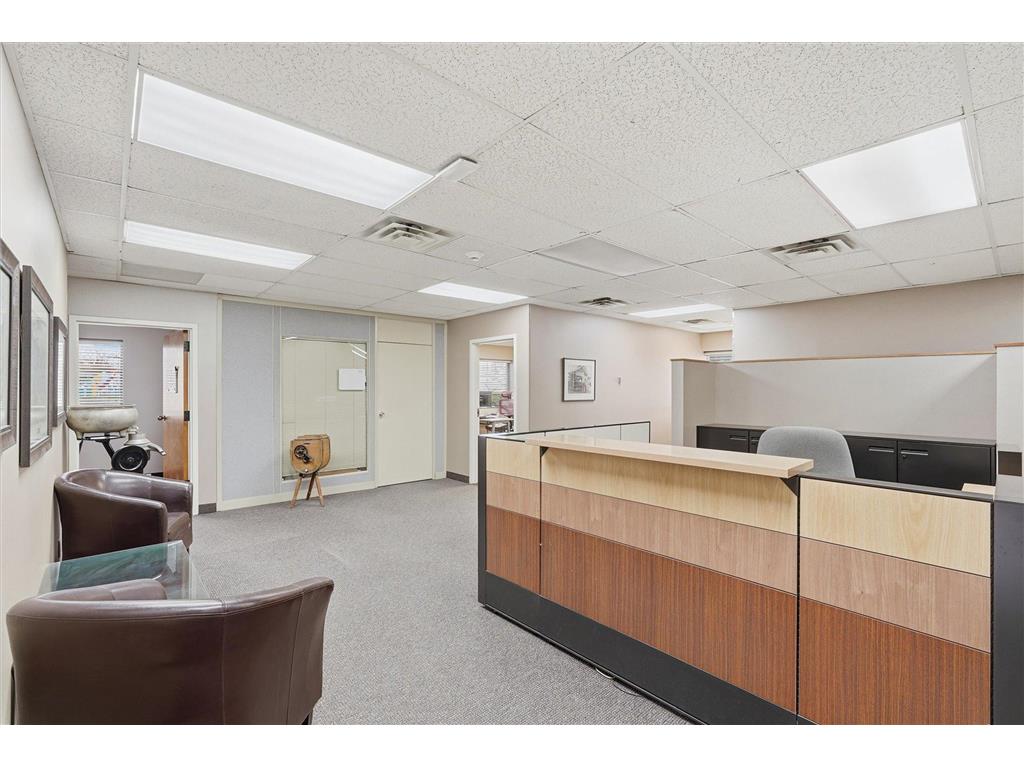 2015 Rice Street Roseville MN 55113 6801942 image12