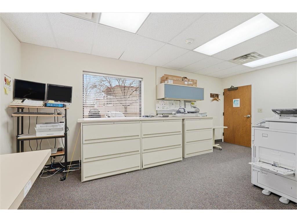 2015 Rice Street Roseville MN 55113 6801942 image26