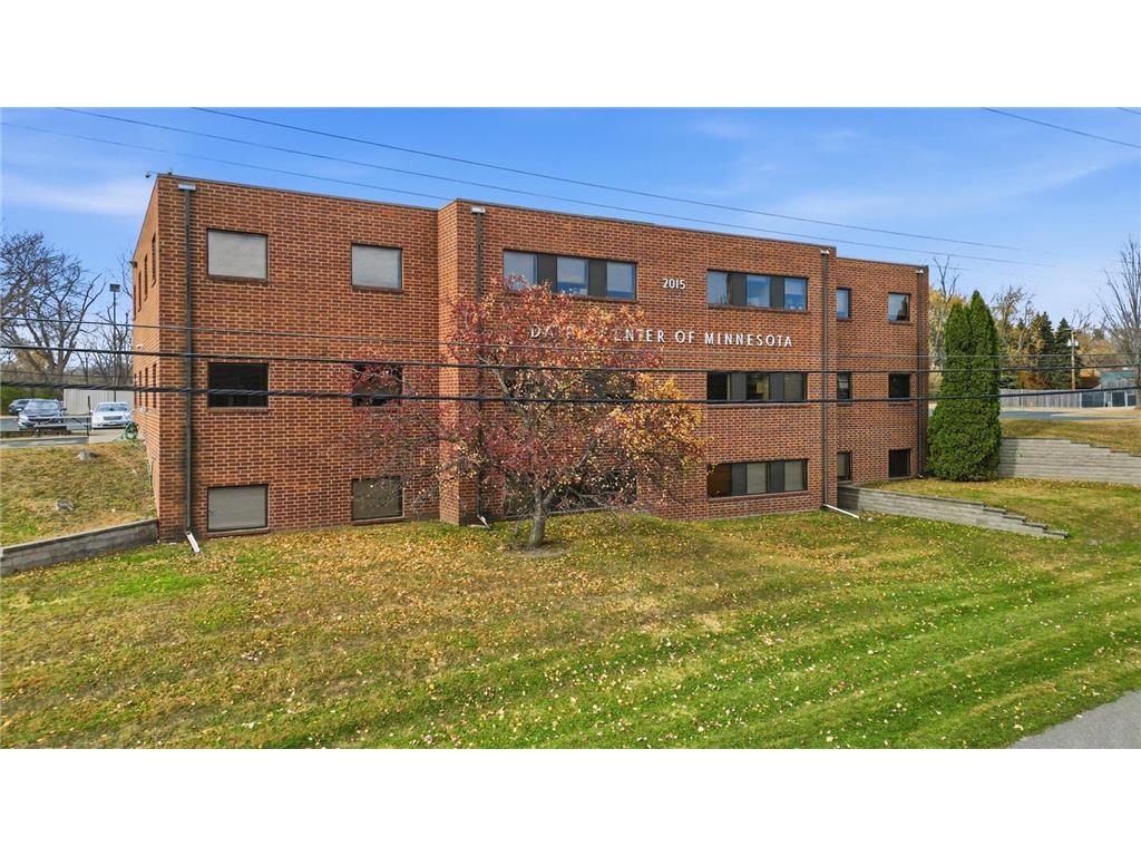 2015 Rice Street Roseville MN 55113 6801942 image41