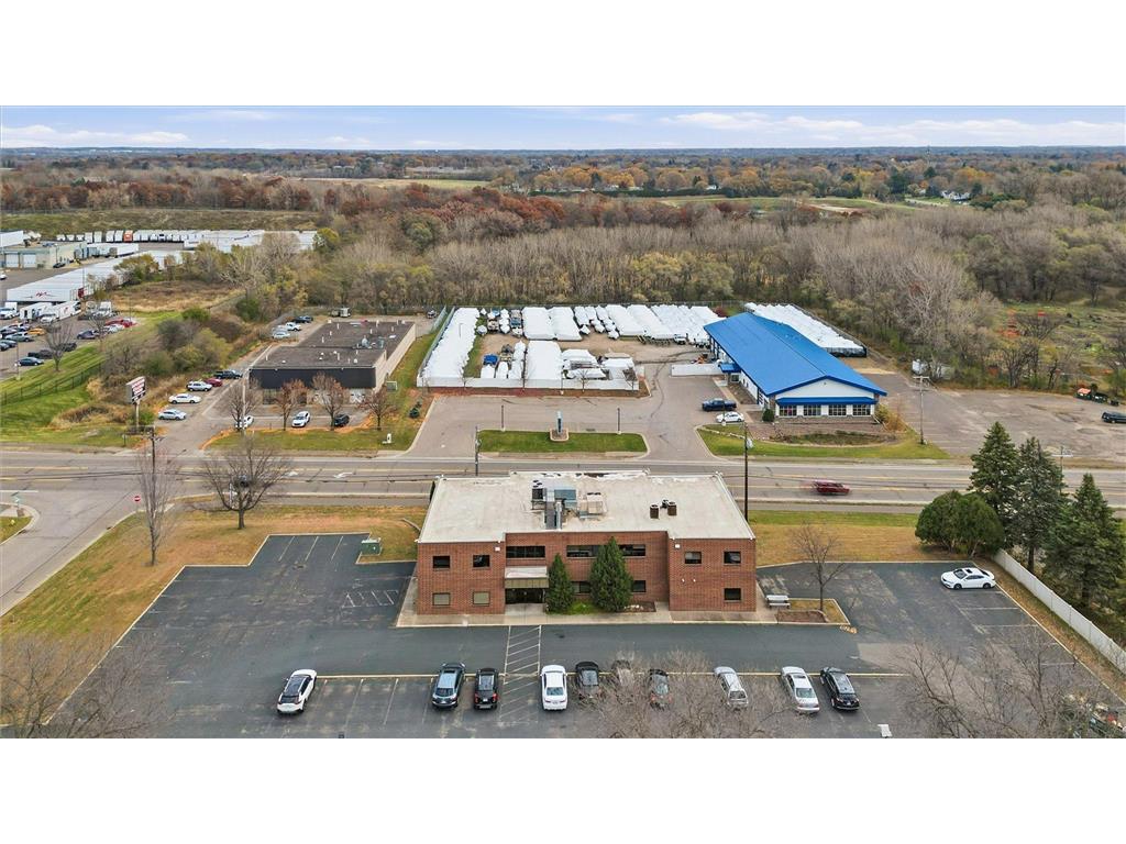 2015 Rice Street Roseville MN 55113 6801942 image6