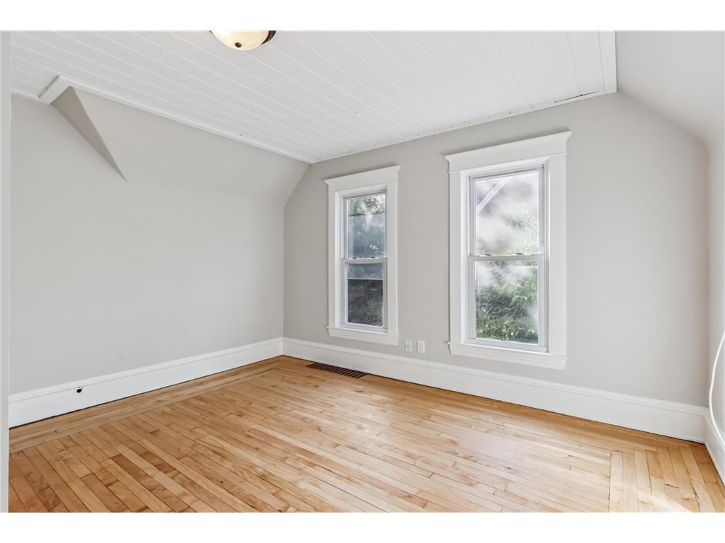 2015 Taylor Street NE Minneapolis MN 55418 6809035 image18