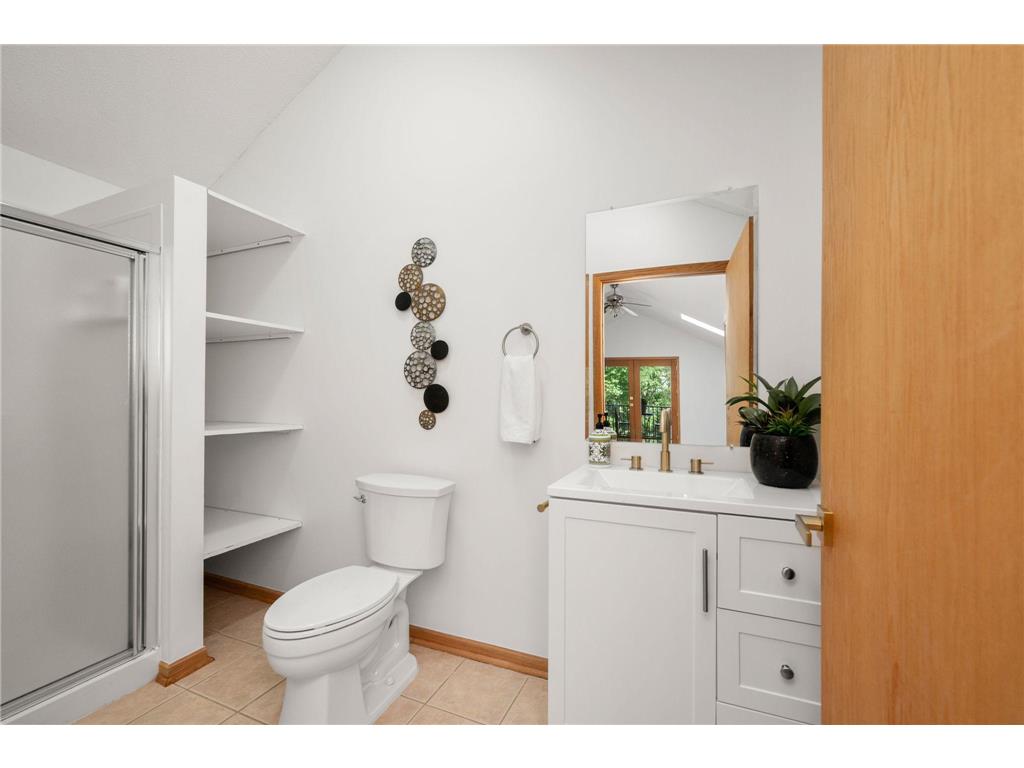 2015 Upton Avenue S Minneapolis MN 55405 - Cedar 7090224 image36