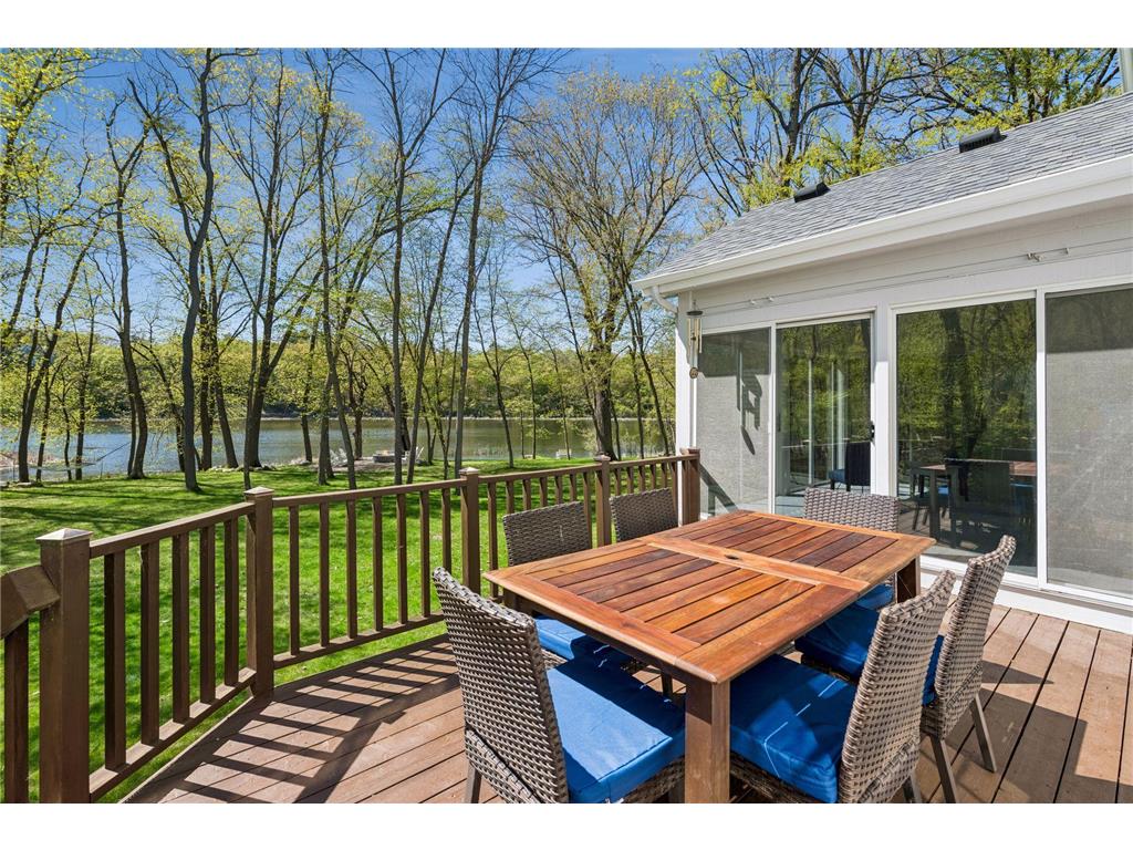 20150 Sweetwater Curve Shorewood MN 55331 - Silver 7065295 image22