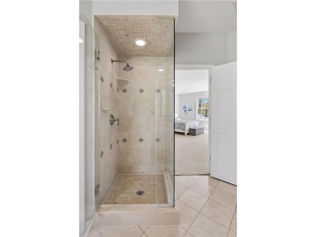 20150 Sweetwater Curve Shorewood MN 55331 - Silver 7065295 image39