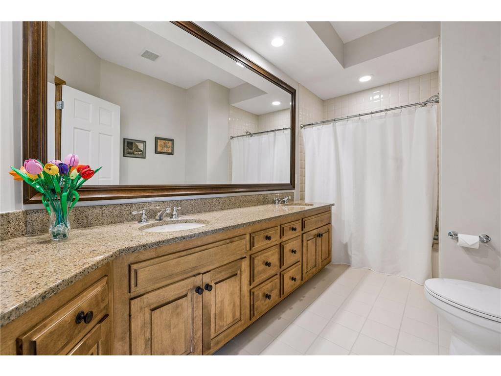 20150 Sweetwater Curve Shorewood MN 55331 - Silver 7065295 image46