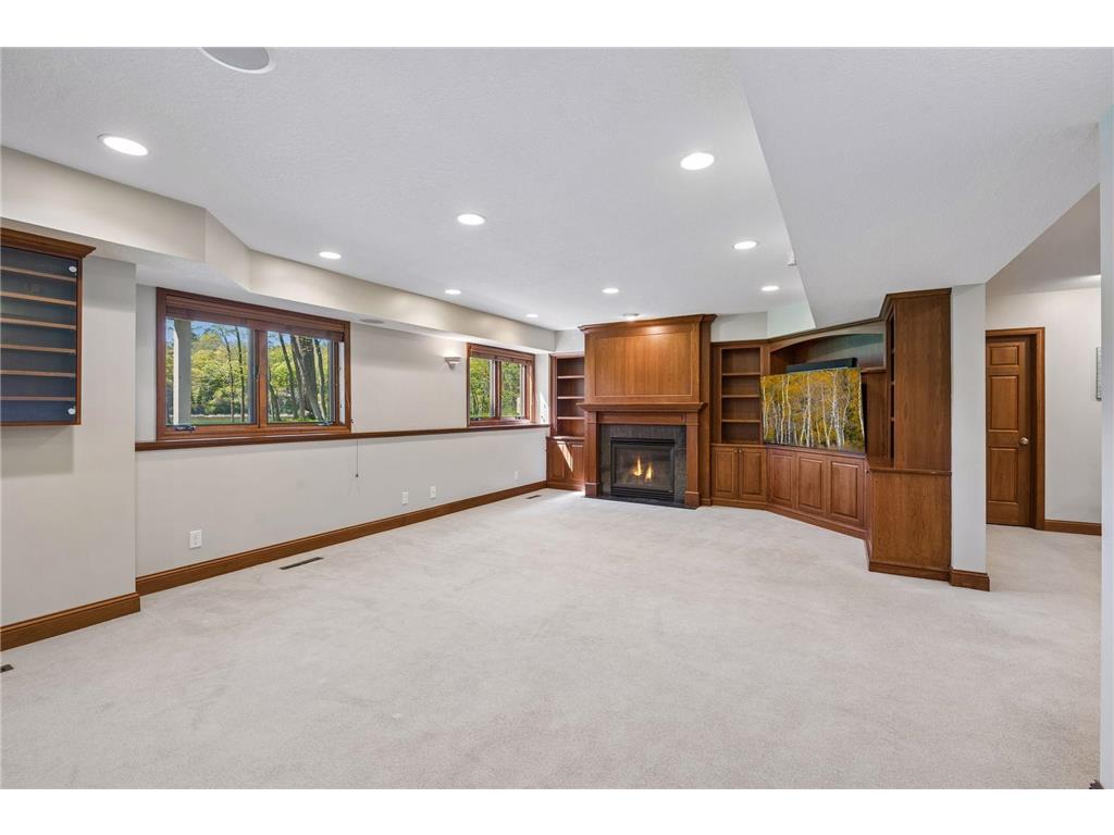 20150 Sweetwater Curve Shorewood MN 55331 - Silver 7065295 image52