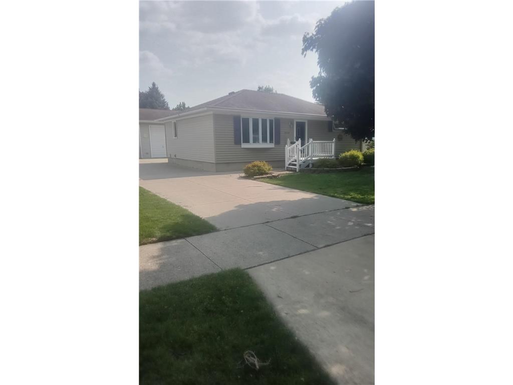 2016 2nd Avenue SE Austin MN 55912 6728099 image1