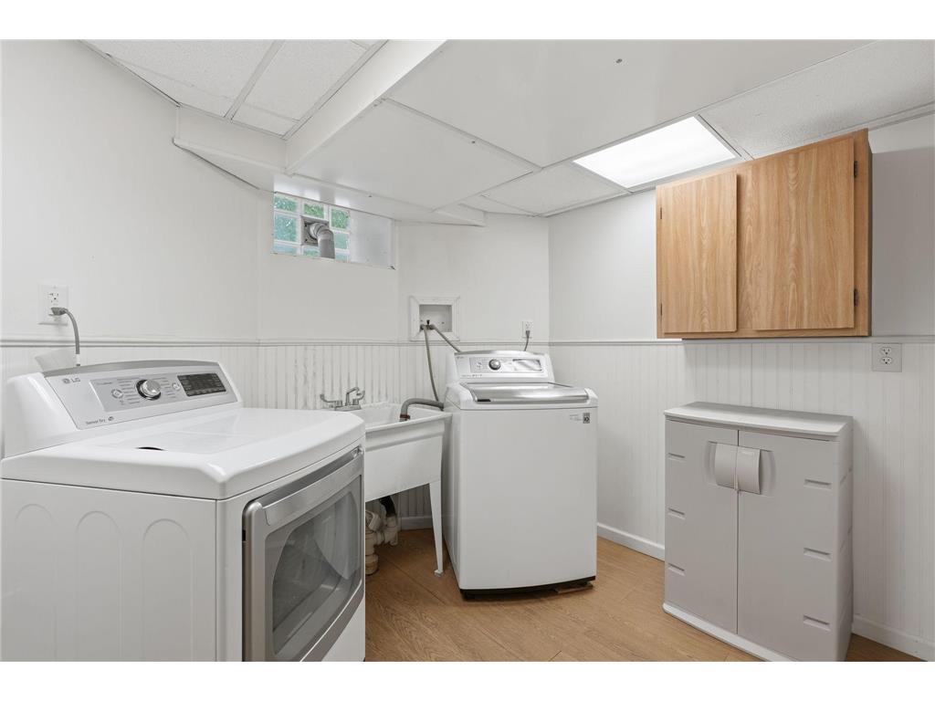 2016 Laurel Avenue Saint Paul MN 55104 7083436 image20