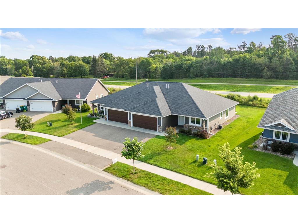 2016 Michael Lane River Falls WI 54022 6575690 image1