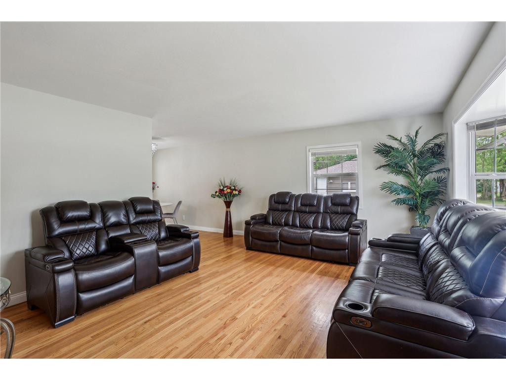 2016 W 90th Street Bloomington MN 55431 7060113 image10