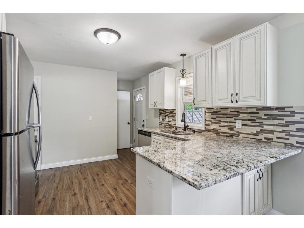 2016 W 90th Street Bloomington MN 55431 7060113 image16