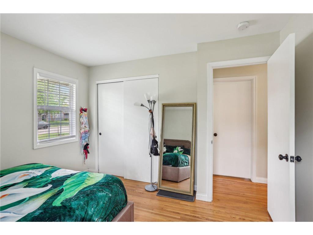 2016 W 90th Street Bloomington MN 55431 7060113 image18