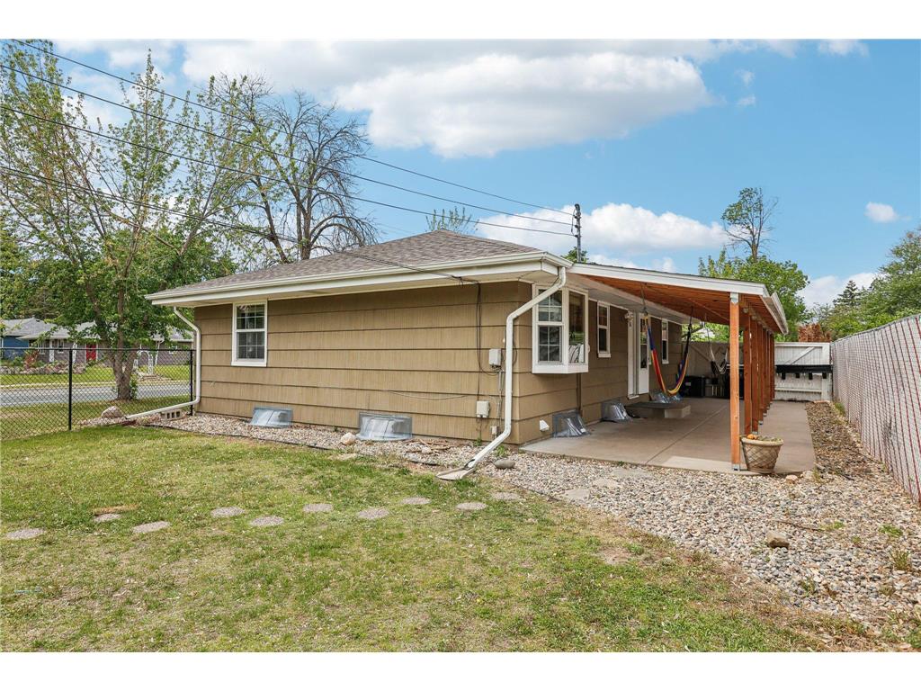2016 W 90th Street Bloomington MN 55431 7060113 image36
