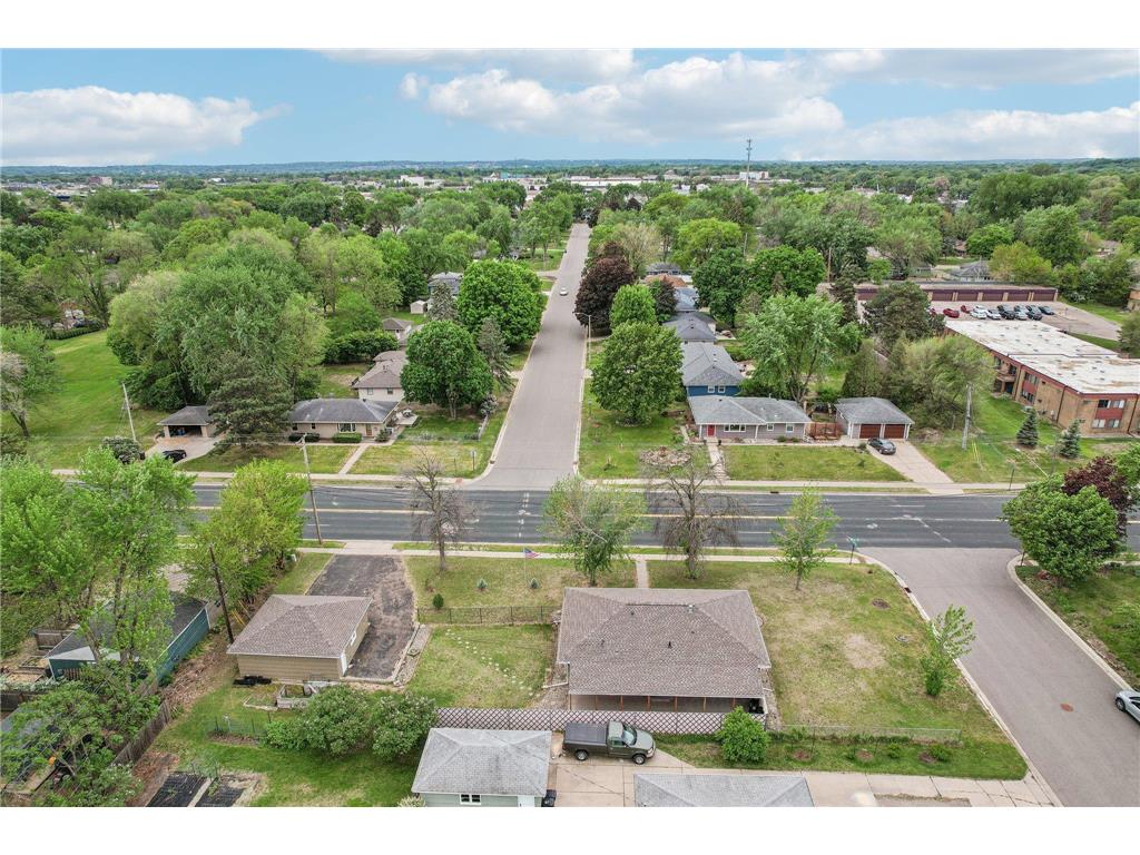 2016 W 90th Street Bloomington MN 55431 7060113 image44