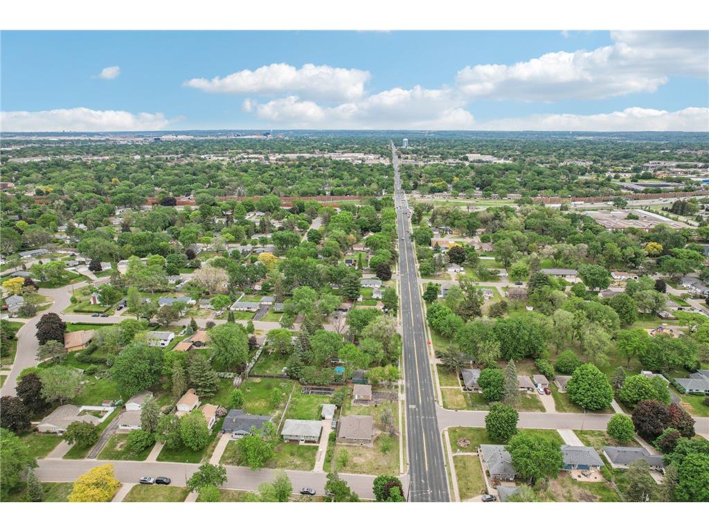 2016 W 90th Street Bloomington MN 55431 7060113 image49