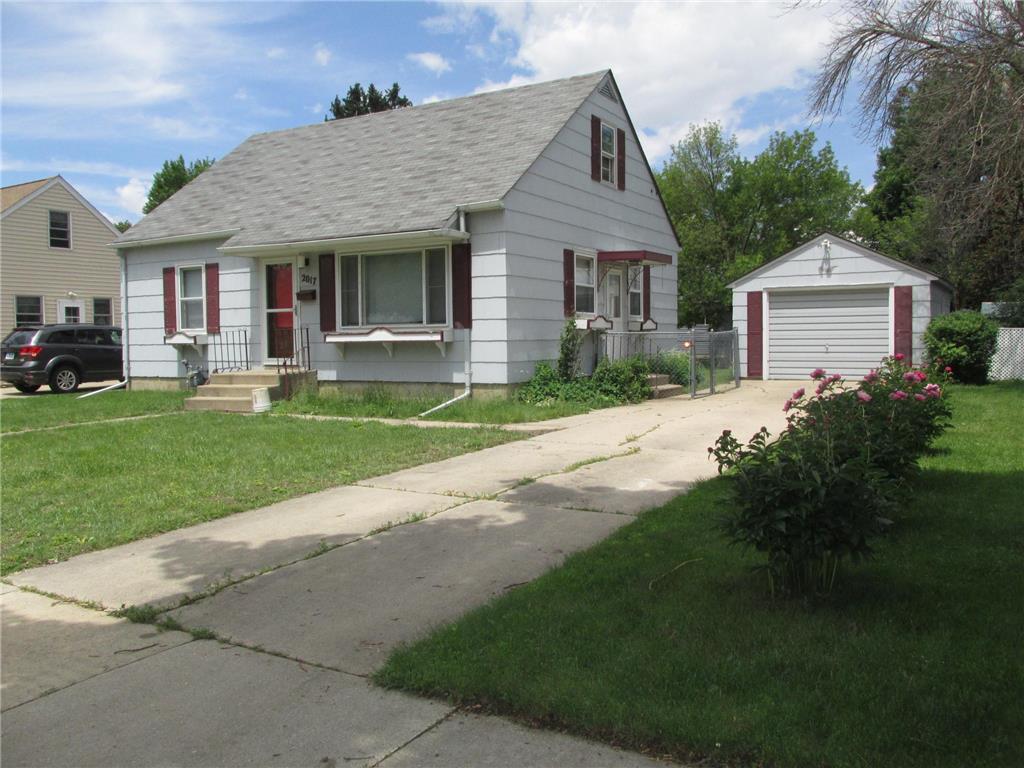 2017 2nd Avenue SE, Austin, MN, 55912 MLS 6220314 Edina Realty