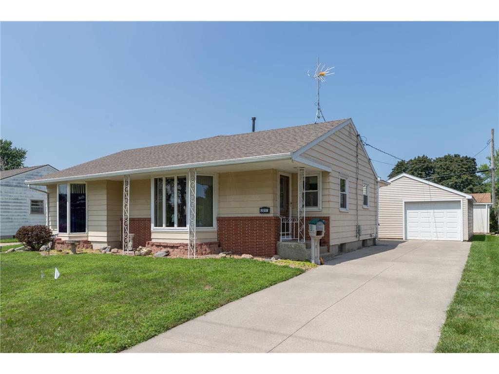 2017 4th Avenue SE Austin MN 55912 6755494 image1