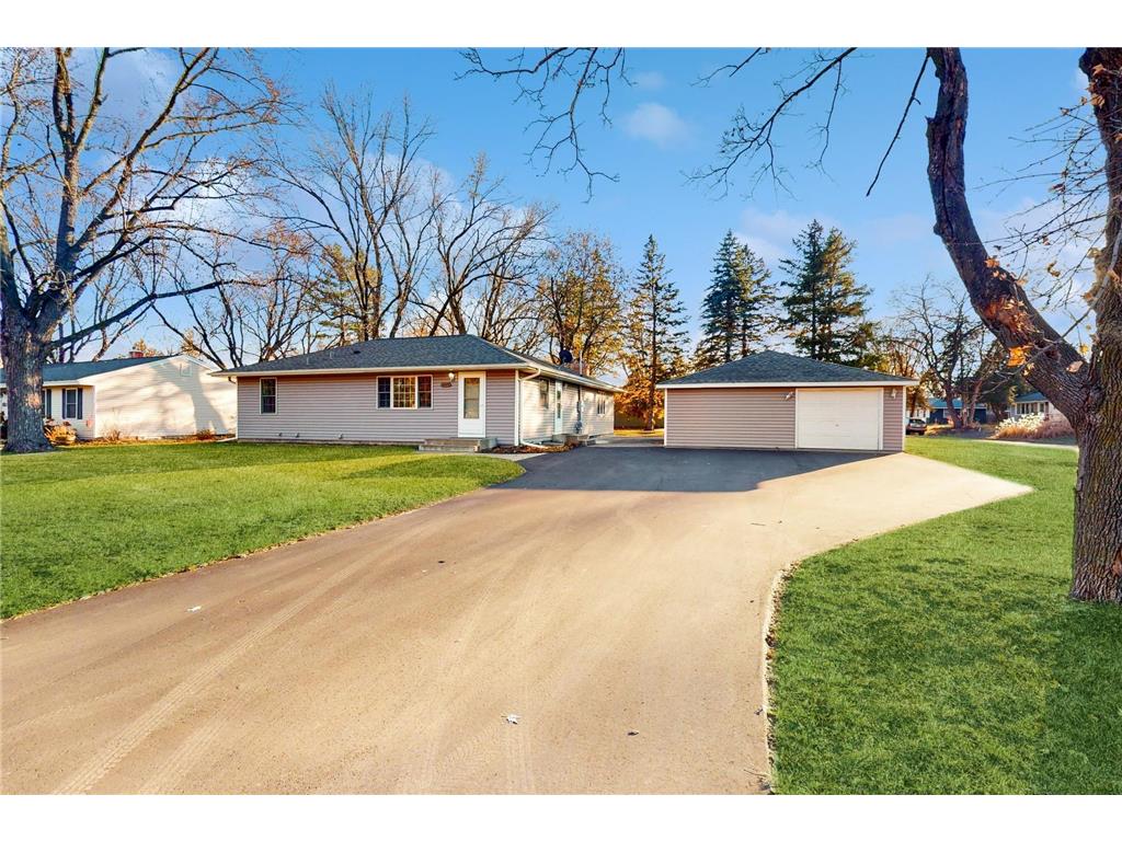 2017 96th Avenue N, Brooklyn Park, MN, 55444 MLS 6462592 Edina Realty