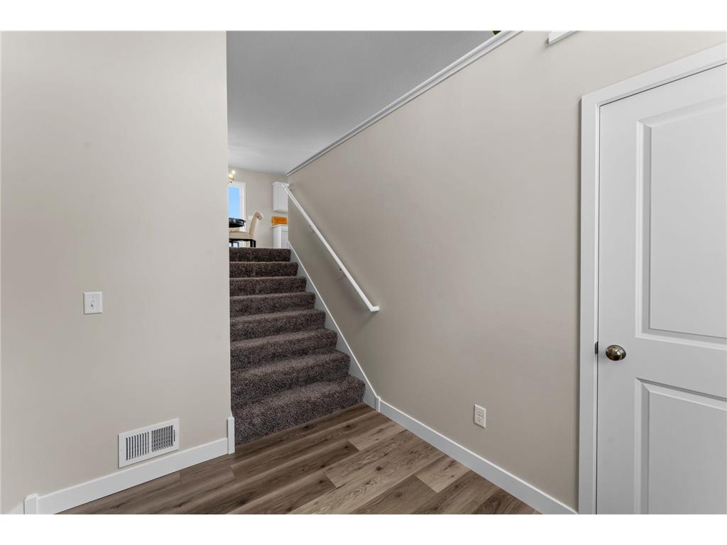 2017 Aster Lane Mankato MN 56001 7040445 image7