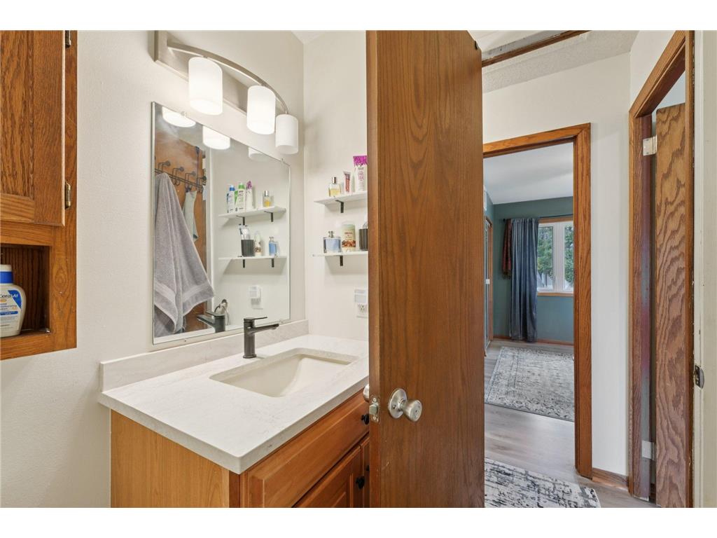 2017 Brookview Drive Brooklyn Center MN 55430 7024136 image11