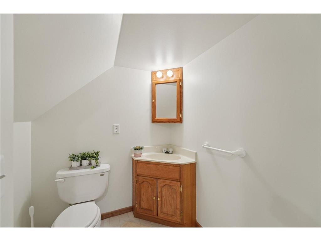 2017 Brookview Drive Brooklyn Center MN 55430 7024136 image17