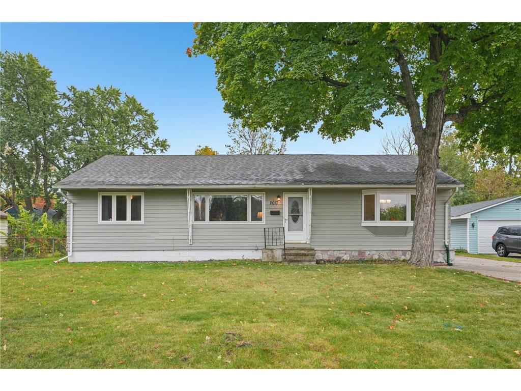2017 Brookview Drive Brooklyn Center MN 55430 7024136 image2