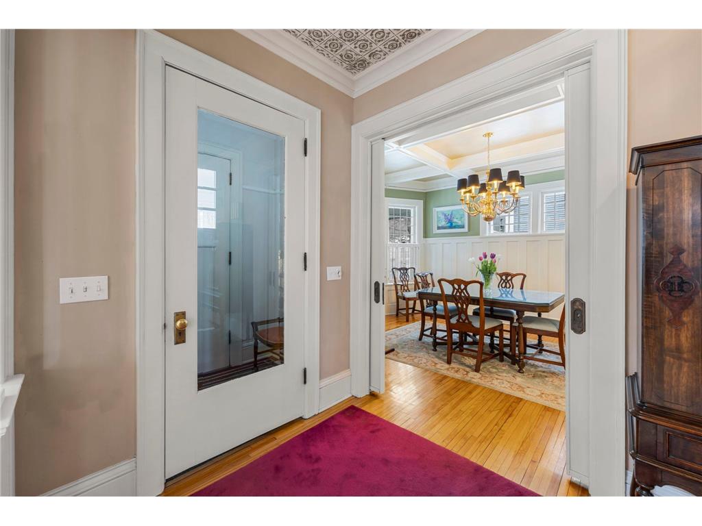 2017 Girard Avenue S Minneapolis MN 55405 7020415 image11