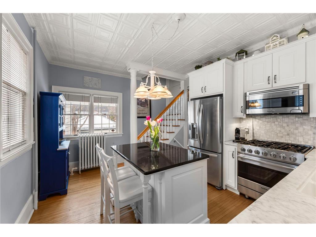 2017 Girard Avenue S Minneapolis MN 55405 7020415 image26