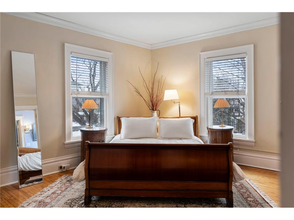 2017 Girard Avenue S Minneapolis MN 55405 7020415 image44