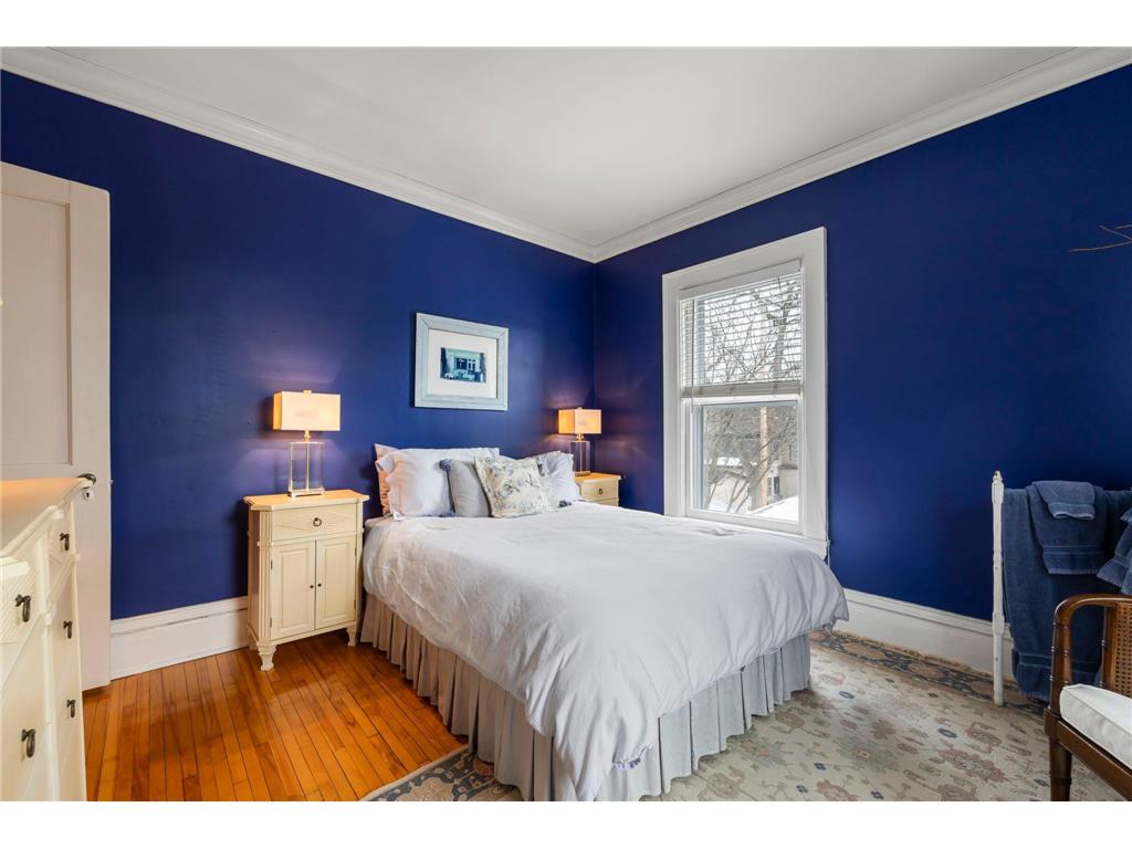 2017 Girard Avenue S Minneapolis MN 55405 7020415 image50